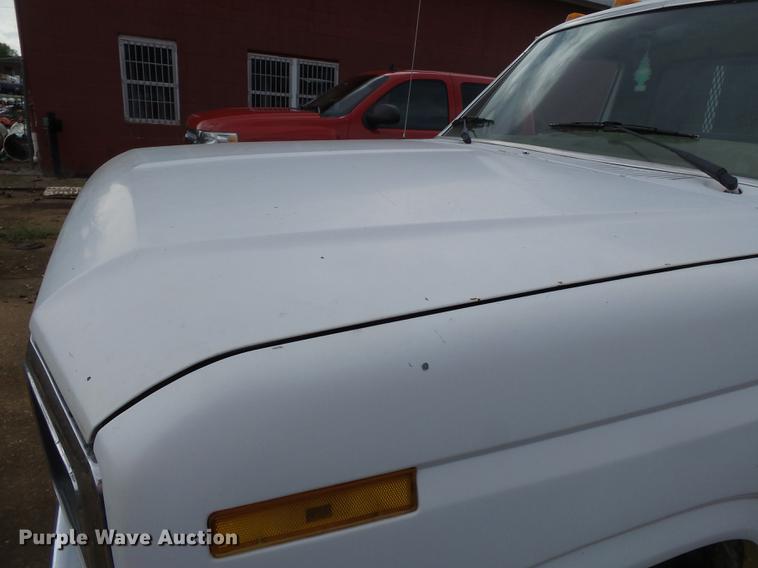 image for item DB7021 1986 Ford F350 dump flatbed pickup truck