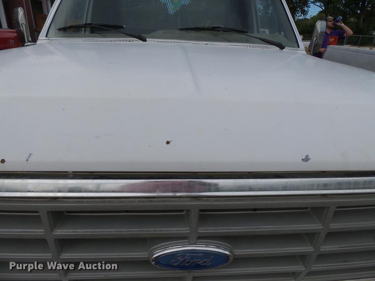 image for item DB7021 1986 Ford F350 dump flatbed pickup truck