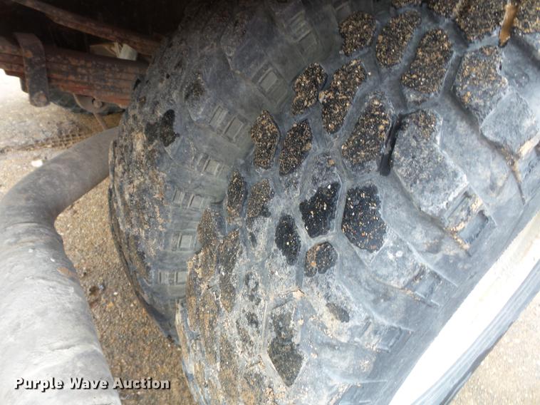 image for item DB7021 1986 Ford F350 dump flatbed pickup truck