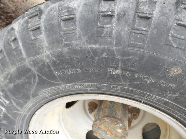 image for item DB7021 1986 Ford F350 dump flatbed pickup truck