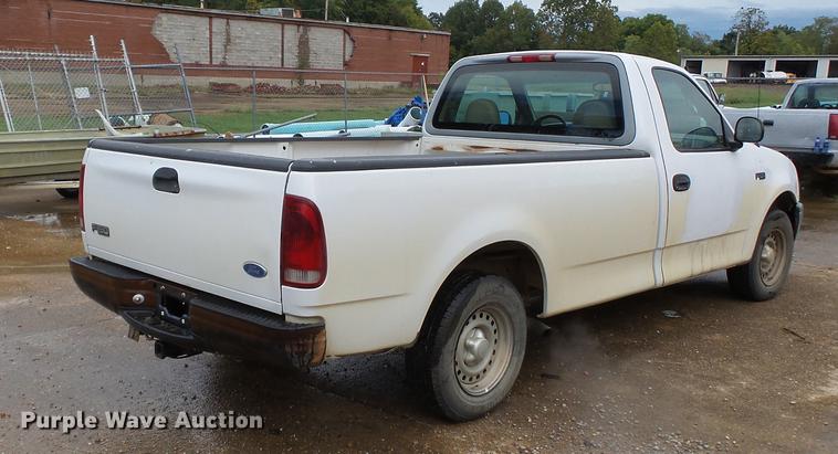 image for item DB7022 1997 Ford F150 pickup truck