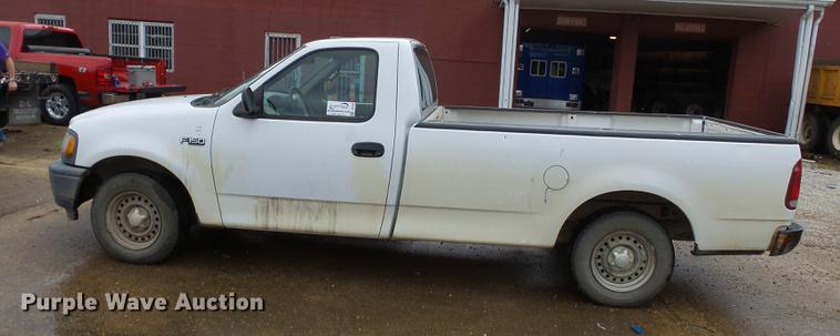 image for item DB7022 1997 Ford F150 pickup truck