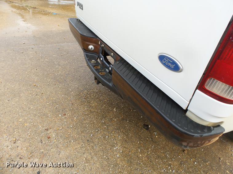 image for item DB7022 1997 Ford F150 pickup truck