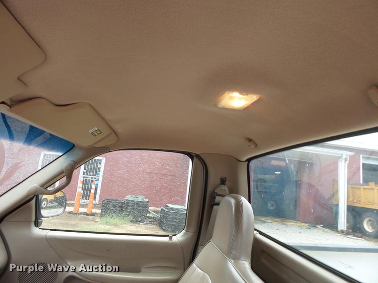 image for item DB7022 1997 Ford F150 pickup truck