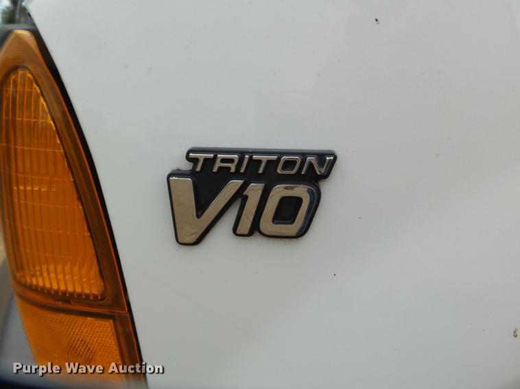 image for item DB7023 2001 Ford F350 Super Duty Crew Cab utility bed pickup truck