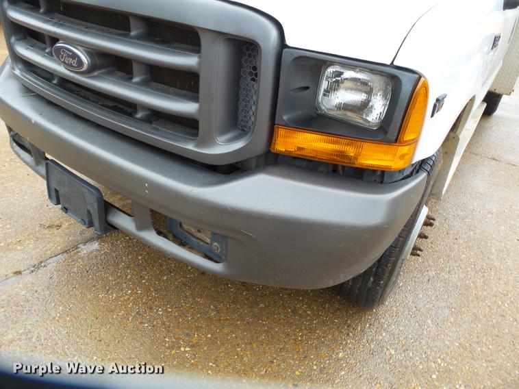 image for item DB7023 2001 Ford F350 Super Duty Crew Cab utility bed pickup truck