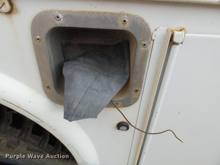 image for item DB7023 2001 Ford F350 Super Duty Crew Cab utility bed pickup truck