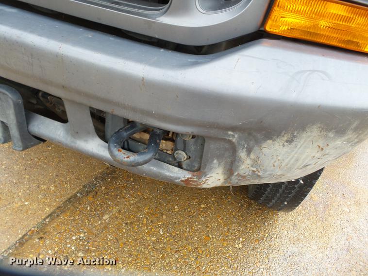 image for item DB7024 2000 Ford F350 Super Duty Crew Cab utility bed pickup truck