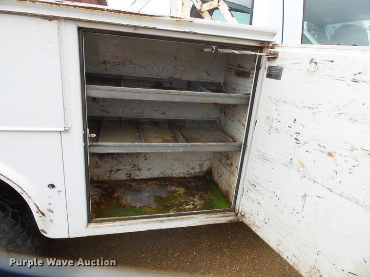 image for item DB7024 2000 Ford F350 Super Duty Crew Cab utility bed pickup truck