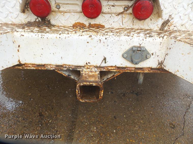 image for item DB7024 2000 Ford F350 Super Duty Crew Cab utility bed pickup truck