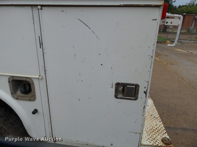 image for item DB7024 2000 Ford F350 Super Duty Crew Cab utility bed pickup truck