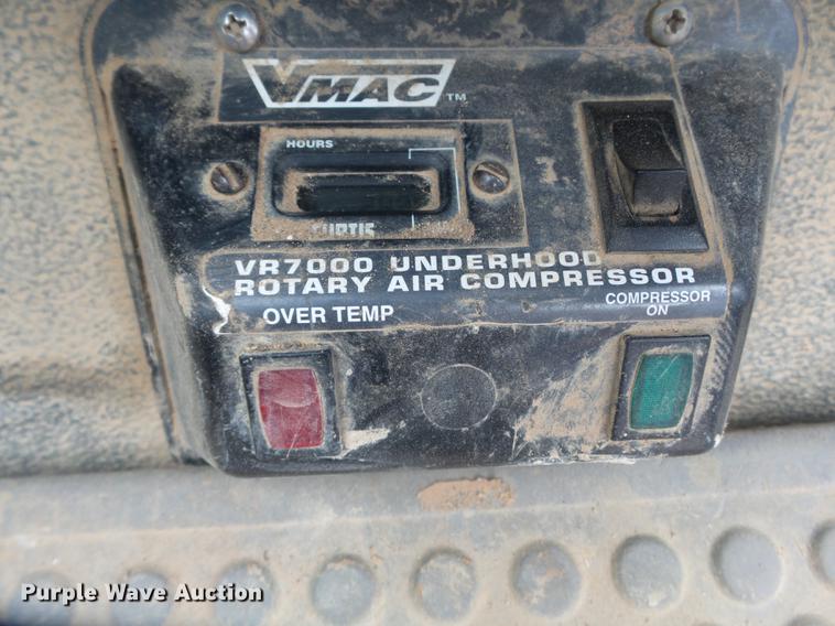 image for item DB7024 2000 Ford F350 Super Duty Crew Cab utility bed pickup truck