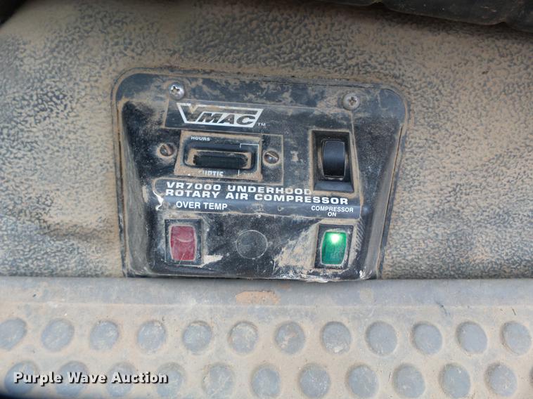 image for item DB7024 2000 Ford F350 Super Duty Crew Cab utility bed pickup truck