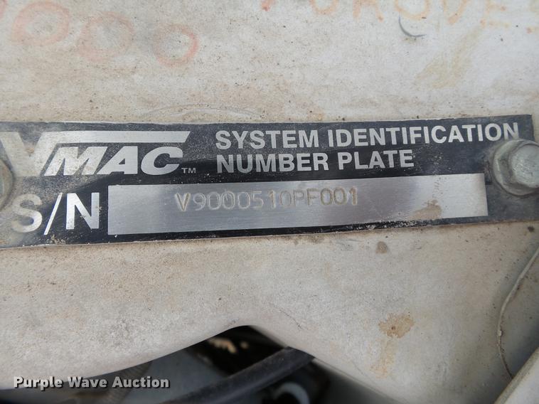 image for item DB7024 2000 Ford F350 Super Duty Crew Cab utility bed pickup truck