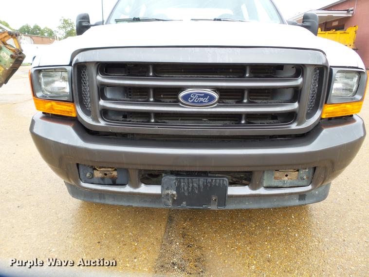 image for item DB7025 2001 Ford F350 Super Duty Crew Cab utility bed pickup truck