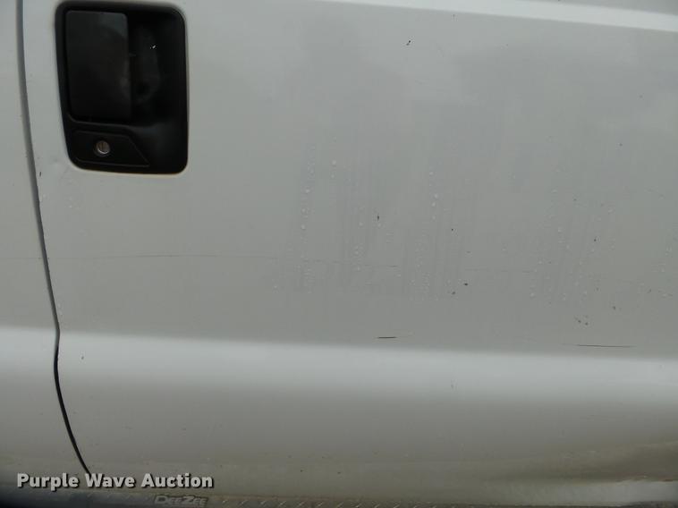 image for item DB7025 2001 Ford F350 Super Duty Crew Cab utility bed pickup truck