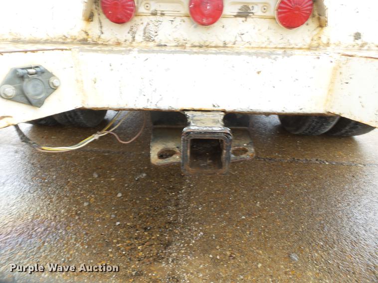 image for item DB7025 2001 Ford F350 Super Duty Crew Cab utility bed pickup truck