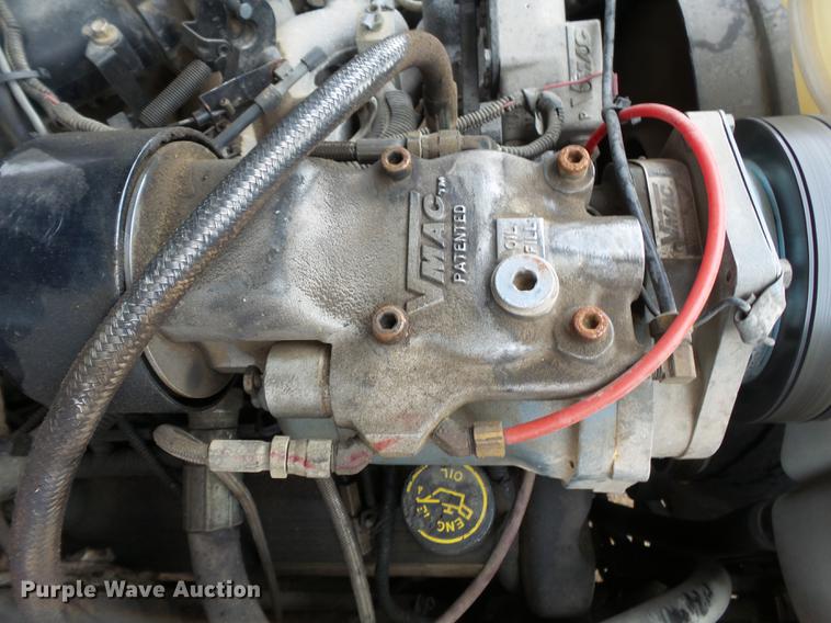 image for item DB7025 2001 Ford F350 Super Duty Crew Cab utility bed pickup truck