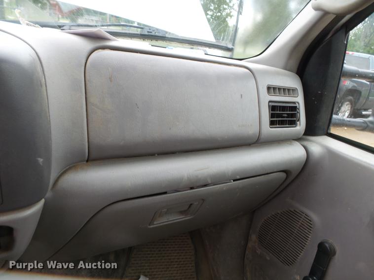 image for item DB7025 2001 Ford F350 Super Duty Crew Cab utility bed pickup truck