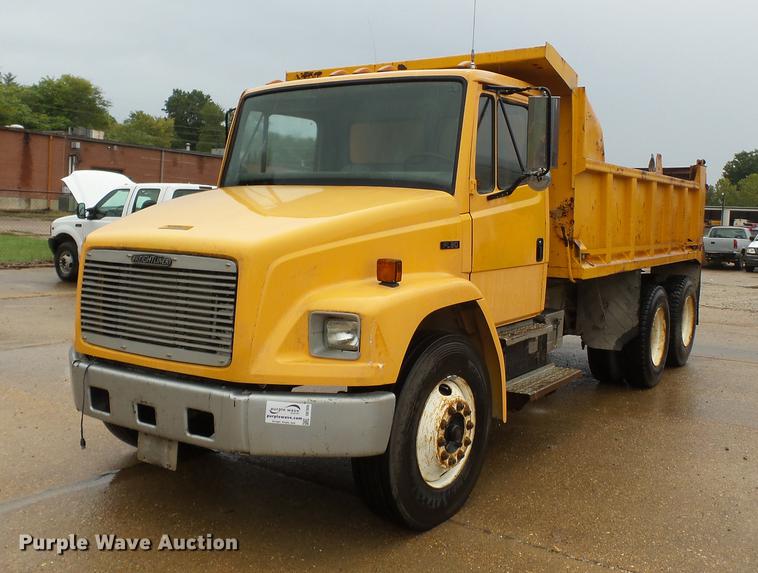 image for item DB7026 1995 Freightliner FL80 dump truck