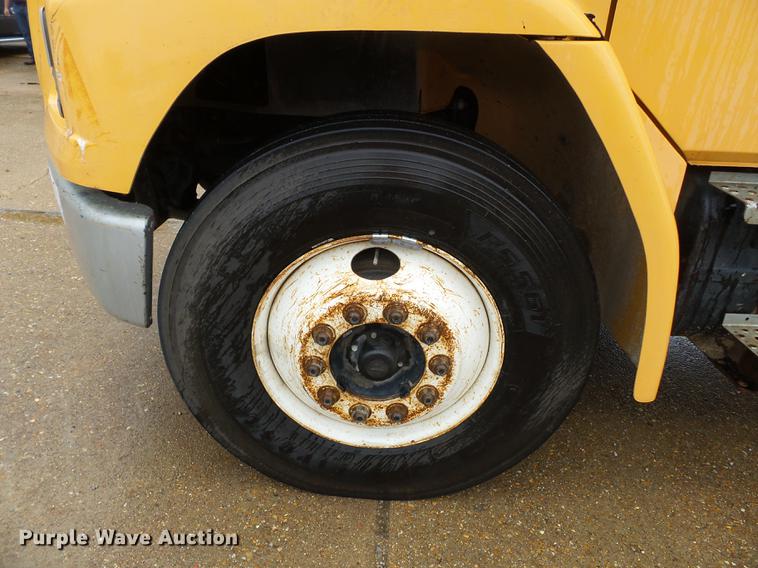 image for item DB7026 1995 Freightliner FL80 dump truck