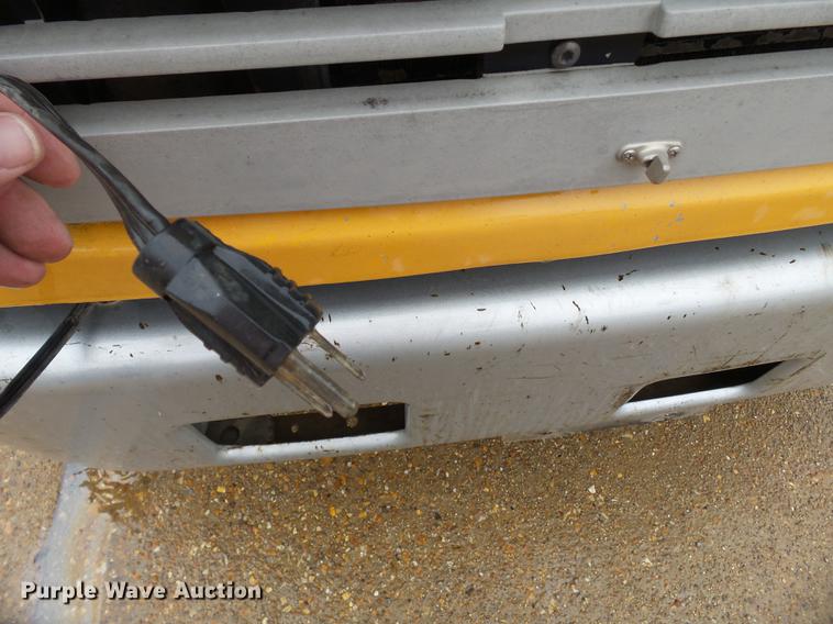 image for item DB7026 1995 Freightliner FL80 dump truck