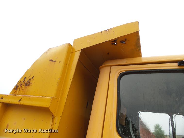 image for item DB7026 1995 Freightliner FL80 dump truck