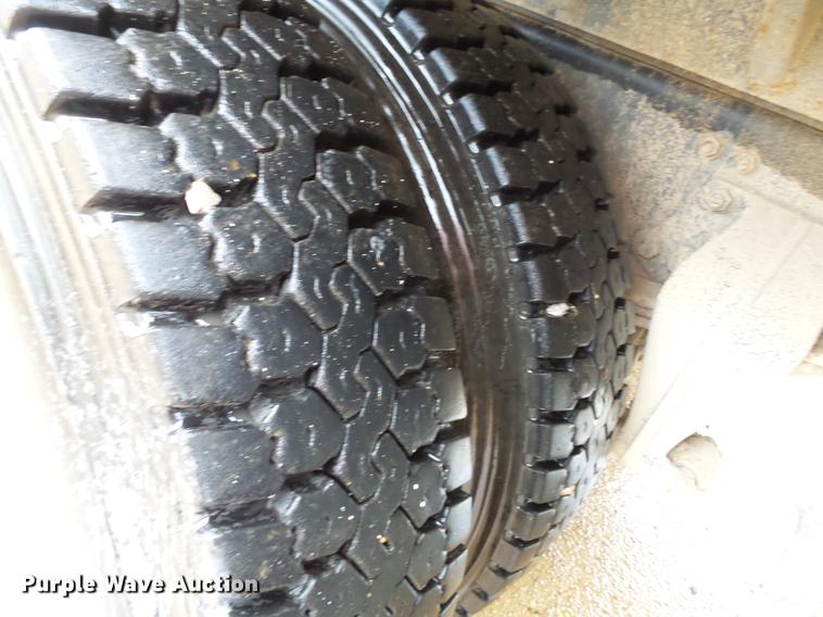 image for item DB7026 1995 Freightliner FL80 dump truck