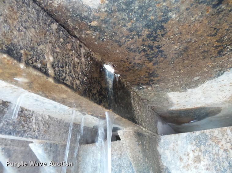 image for item DB7026 1995 Freightliner FL80 dump truck