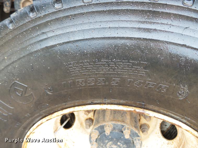 image for item DB7026 1995 Freightliner FL80 dump truck