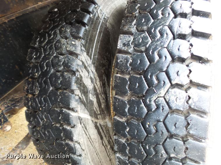 image for item DB7026 1995 Freightliner FL80 dump truck