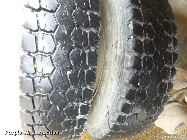 image for item DB7026 1995 Freightliner FL80 dump truck