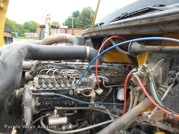 image for item DB7026 1995 Freightliner FL80 dump truck