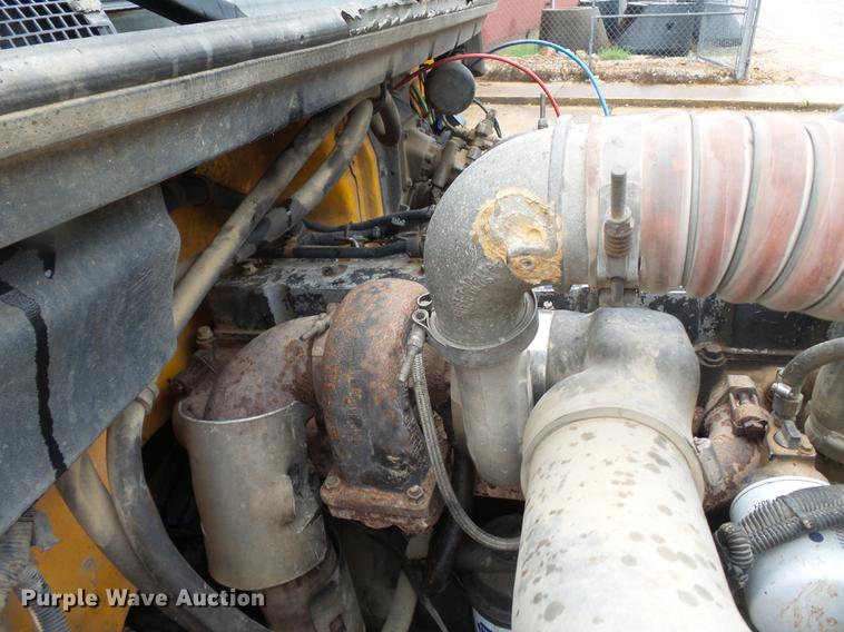 image for item DB7026 1995 Freightliner FL80 dump truck