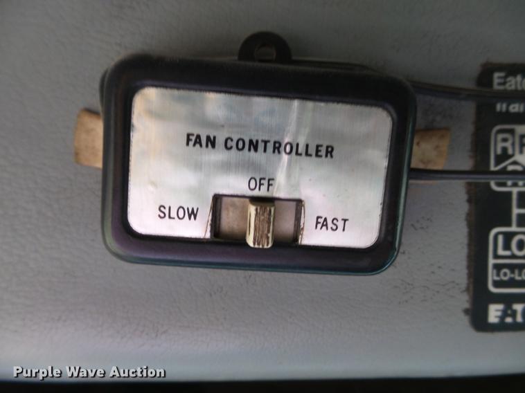 image for item DB7026 1995 Freightliner FL80 dump truck