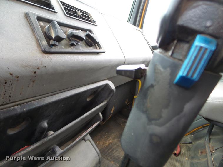 image for item DB7026 1995 Freightliner FL80 dump truck