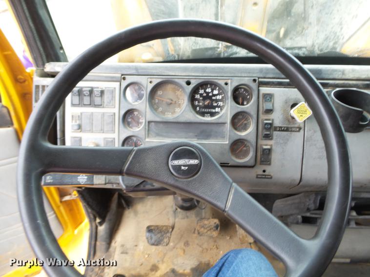 image for item DB7026 1995 Freightliner FL80 dump truck