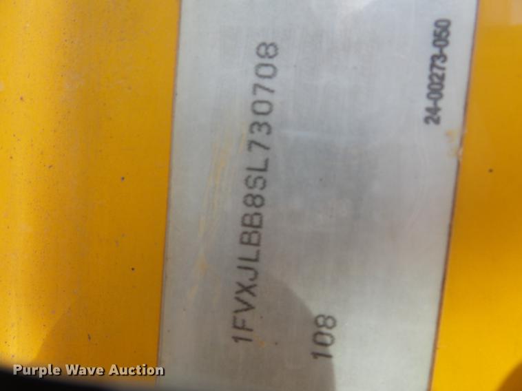 image for item DB7026 1995 Freightliner FL80 dump truck