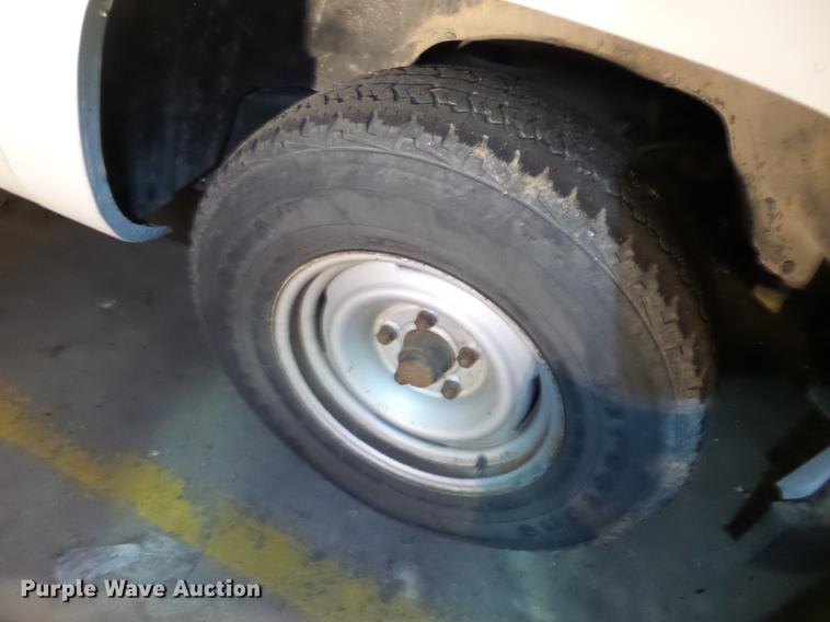 image for item DB7027 1988 GMC Sierra 1500 pickup truck