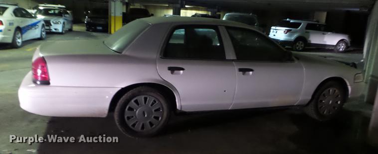 image for item DB7028 2010 Ford Crown Victoria Police Interceptor