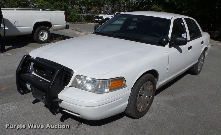image for item DB7030 2011 Ford Crown Victoria Police Interceptor