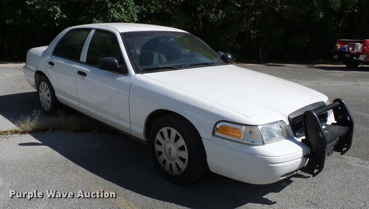 image for item DB7030 2011 Ford Crown Victoria Police Interceptor