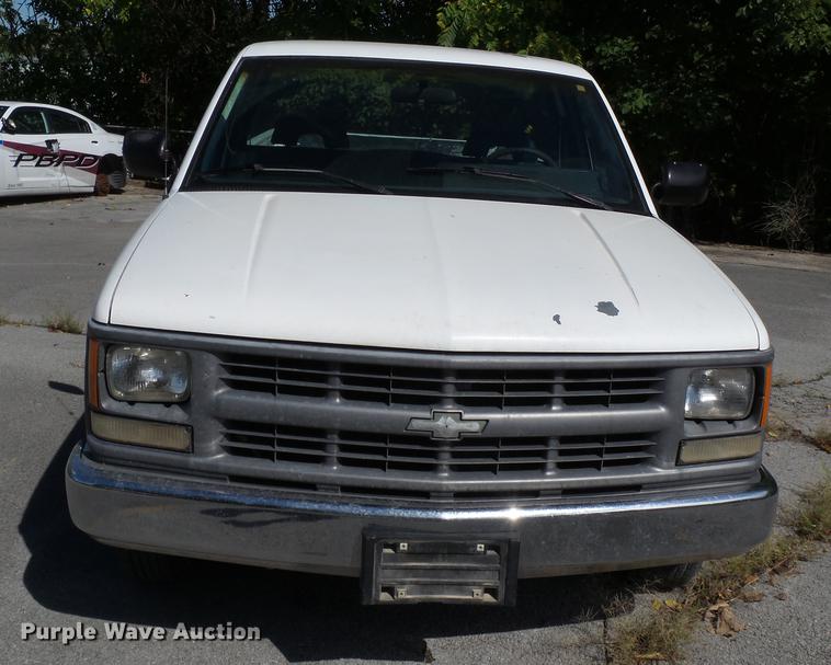 image for item DB7031 1994 Chevrolet 1500 pickup truck