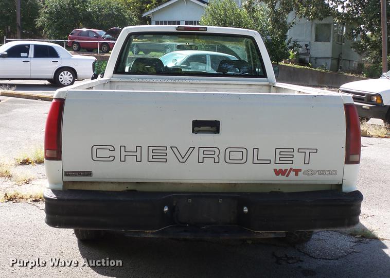 image for item DB7031 1994 Chevrolet 1500 pickup truck