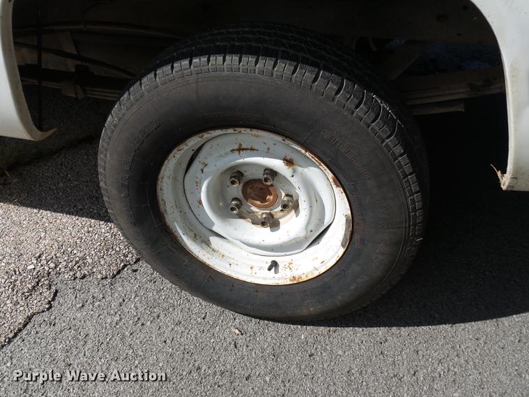 image for item DB7031 1994 Chevrolet 1500 pickup truck