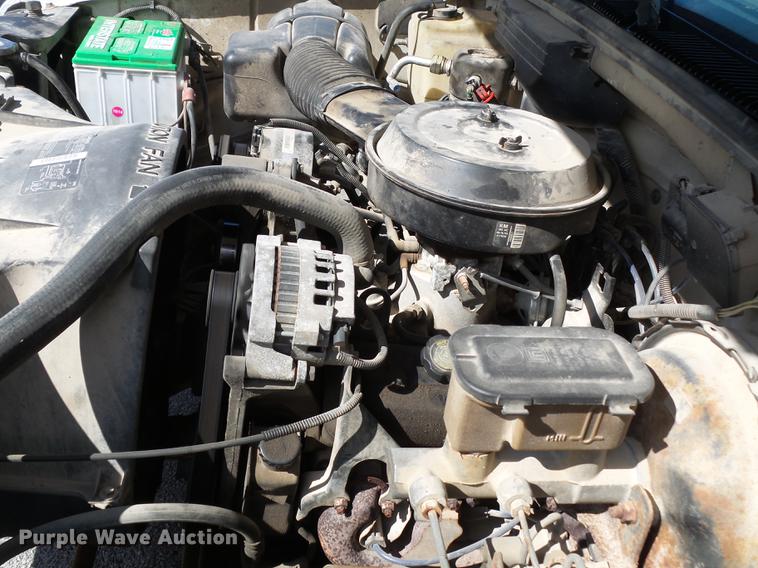 image for item DB7031 1994 Chevrolet 1500 pickup truck