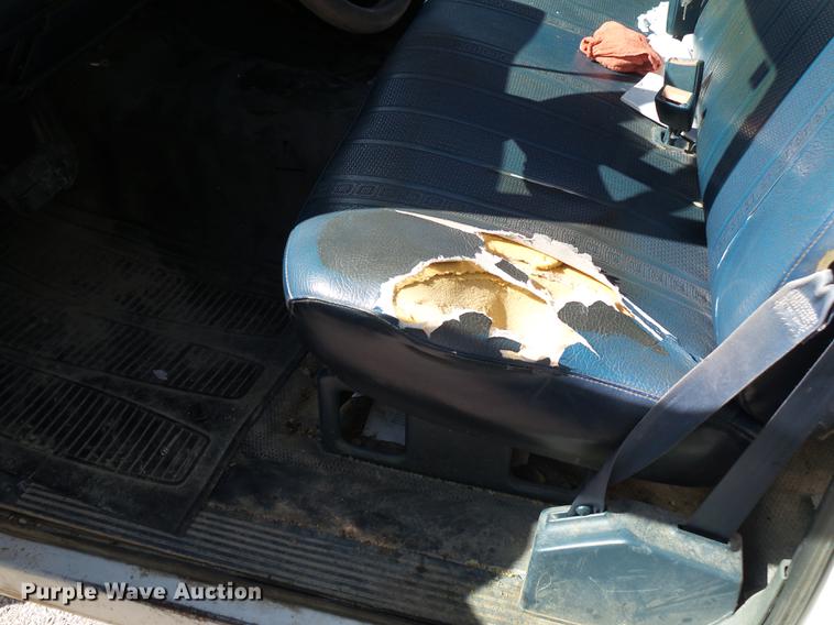 image for item DB7031 1994 Chevrolet 1500 pickup truck