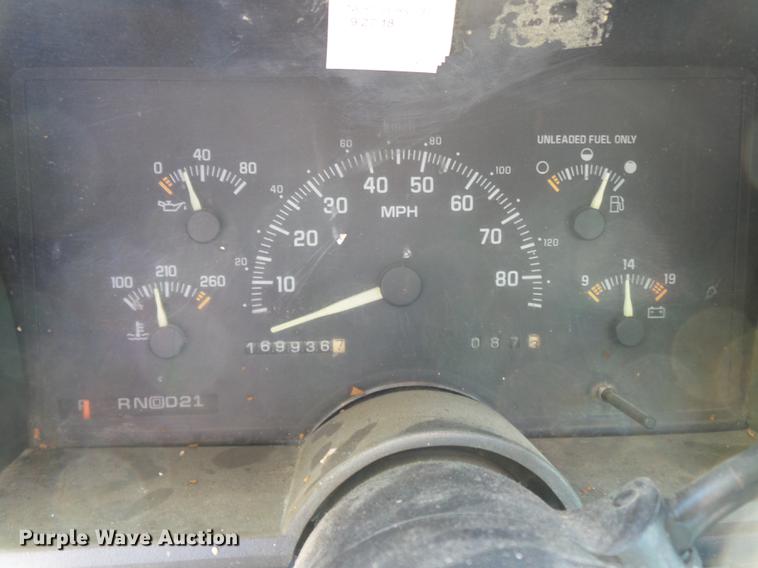 image for item DB7031 1994 Chevrolet 1500 pickup truck