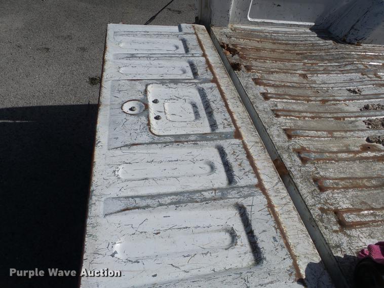 image for item DB7032 1997 Chevrolet S10 pickup truck