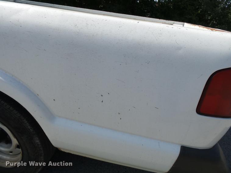 image for item DB7032 1997 Chevrolet S10 pickup truck
